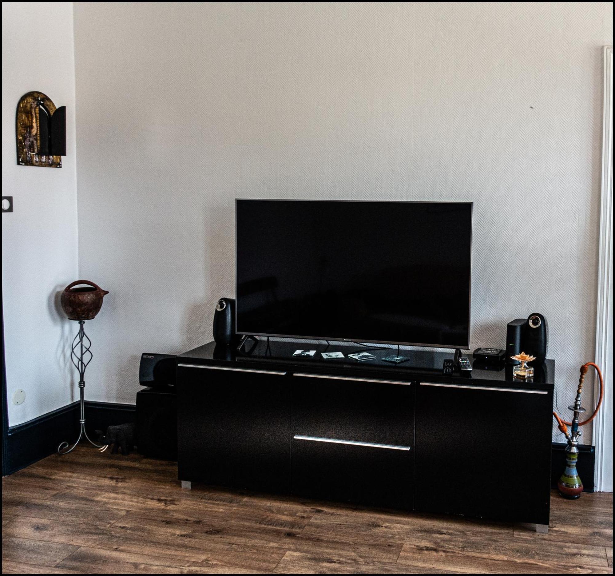 Au Kouglof Avec Netflix Apartment กอลมาร์ ภายนอก รูปภาพ